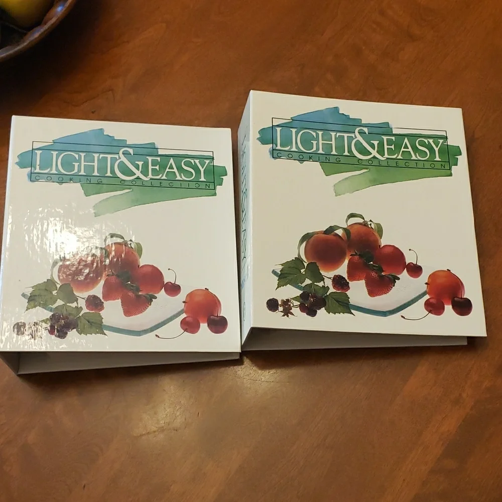 (2 Set) Light & Easy Cooking Collection Binders- Recipes & Menus